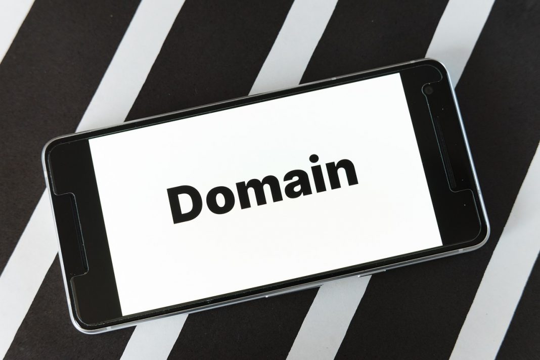 Bagaimana Cara Mengubah Nama Domain Website? [Tutorial]